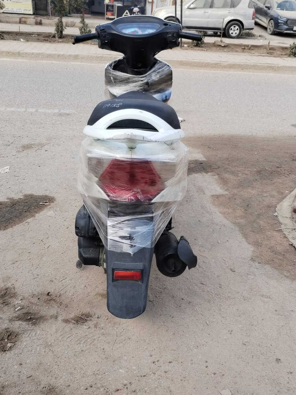 سلام عليكم دراجه لبيع كامكو في تو موديل 14دراجه بوليسي مامفتوحه سعر 550 وبيهه مجال
***********
