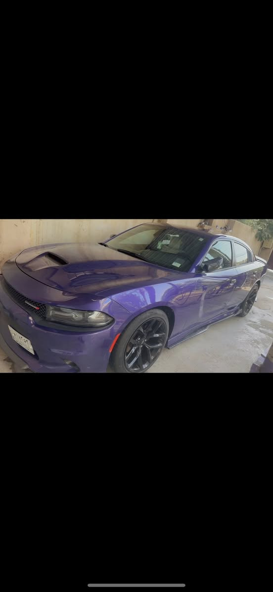 جارجر رالي 
موديل 16 
لون بنفسجي مميز 
قطعتين كلير فقط بدون حادث 
فول مواصفات عدا الفتحه 
رقم بغداد 
السعر 193 بيها مجال بسيط 
ماشيه 70 سياره حيل نظيفه واحله من الصور 
مكان بغداد ***********
