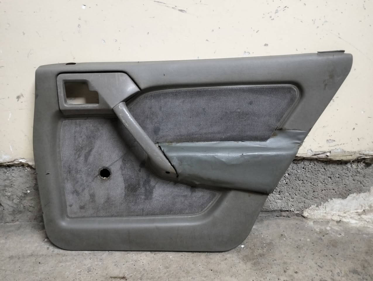 بطاين فكتره للبيع مكان موصل  حي بكر استفسار  *********** كورك ***********
