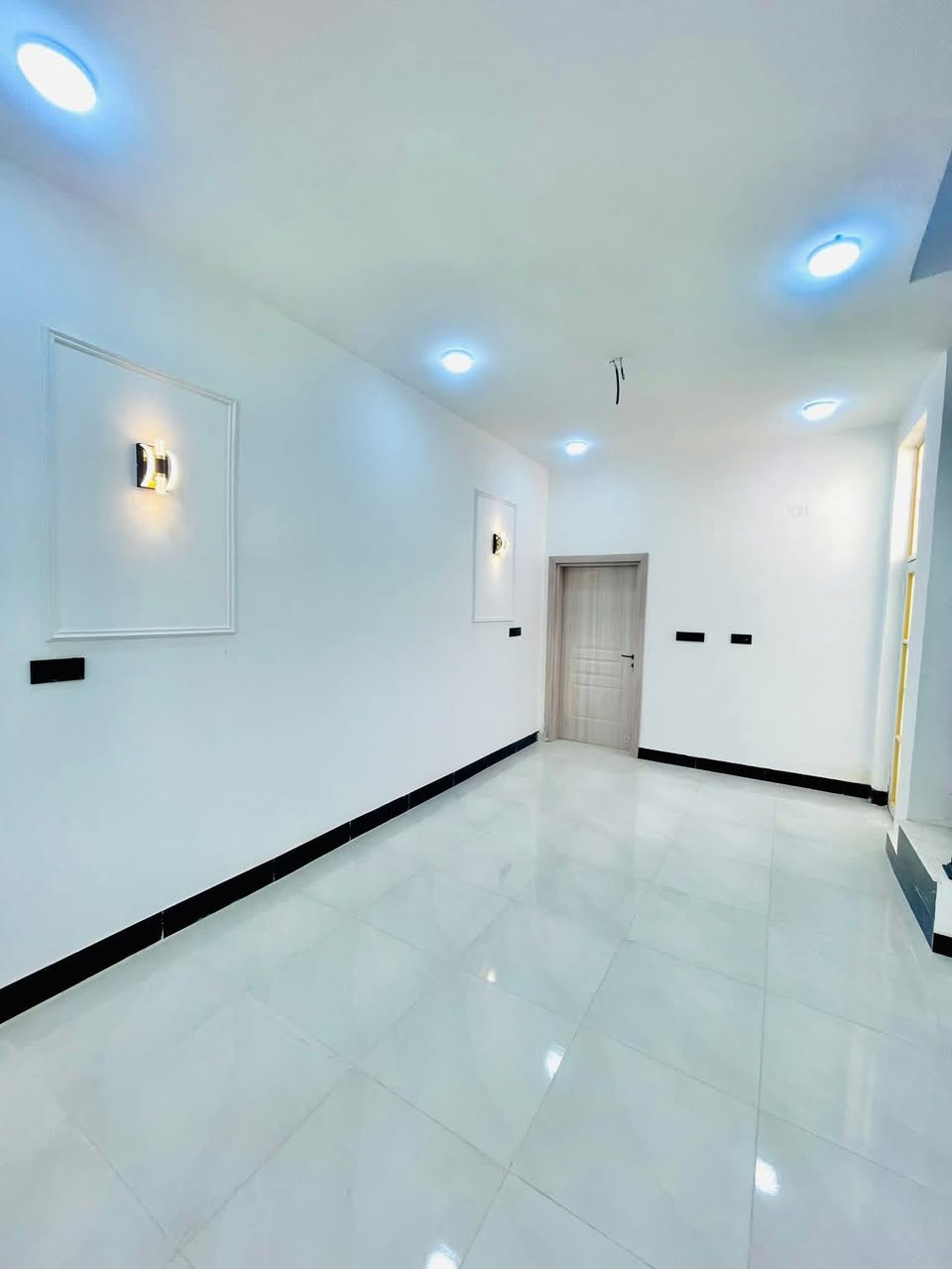 سلام 🙋‍♂️
#دار_مساحه_١٠٠_م مربعه

طابو زراعي سند ٢٥ صرف

النجف #ملحق ميسان خلف سكله الكرعاوي 
السعر٤٥ مع المجال 
بناء ممتاز 
بناء ممتاز 

درجه اولى ) 
***********
يوجد واتساب
***********
