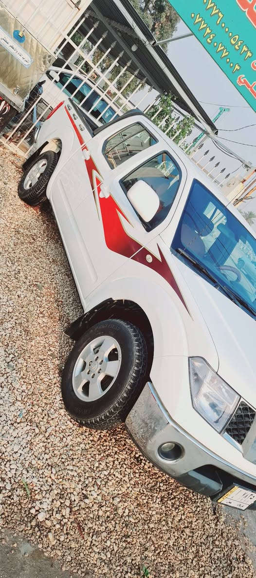 نيفارا 2013 سياره جديده وجاهزه رقم كربلاء سنويه لل29 للبيع او مراوس بسياره صالون السعر المطلوب 120ورقه وبيها مجال ت ***********/***********
