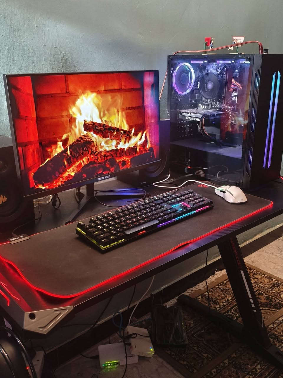 للبيع
حاسبتي للبيع بسعر 750 الف وبيها مجال للشراي 
وشوفوا سعرها بيش ماخذها وبيش عارضها هيه وميزها وشاشه والسماعات وكلشي
مواصفاتها بالصور مخليها من الشاشه والكيس وضايفلها ثنين هارد احتياطي 
119 GB
500GB 
سبب البيع اريد اشتري تلفون بمكانها 
الحاسبه مواصفات متوسطه تكدر تستخدمها للالعاب وتكدر ك شغل وللتصميم 
شاشه 2K 
كيبورد RGB 
ميز RGB 
يو بي اس KSTAR
سماعات مموجودات بالعراق قليل ريمكس بيها كامل من شركه maono 
صوت خرافي اذا تعليها يرج رج 
الحاسبه كلش ممتازه 
*********** واتساب
