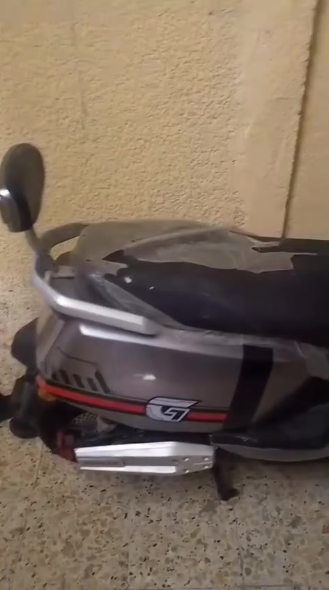 سلام عليكم شباب دراجه شحن وحش كون نضيفه نضافه كبال عينك كامله مكمله دراجه مستخدمه اقل من ٥اشهر جديده ماشيه٩٠كيلو سرعه حقيقي٩٠ ال سعر….680وبيها مجال تواصل خاص رقمي وتساب*********** عنوان مدينه صدر
