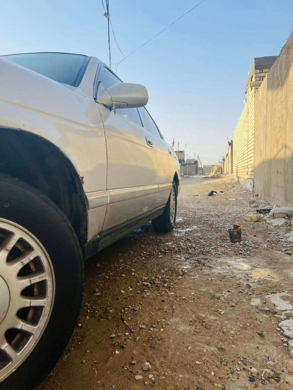 السلام عليكم بطه منفصل للبيع موديل 1995 رقم البصره انكليزي سنويه 2030 سياره كفاله من  كصه ونقل الجثه والضربه سياره عوزه صبغ  حداديه حلوه تخم تاير جديد  كهربائيات شغاله  كير ومكينه 2500 كفاله السعر 47 وبيها مجال بيع او مراوس العنوان الديوانيه غماس للاستفسار ***********
