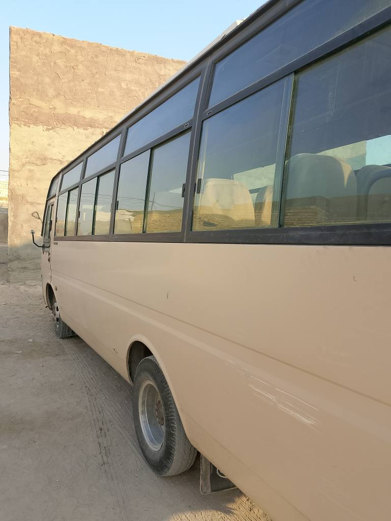 كوستر جاك موديل 2013 نظيفة جدا مكينة فول تبريد جاهزة 
الاستفسار على الرقم 
***********
فيه واتس أب النجف, العراق
