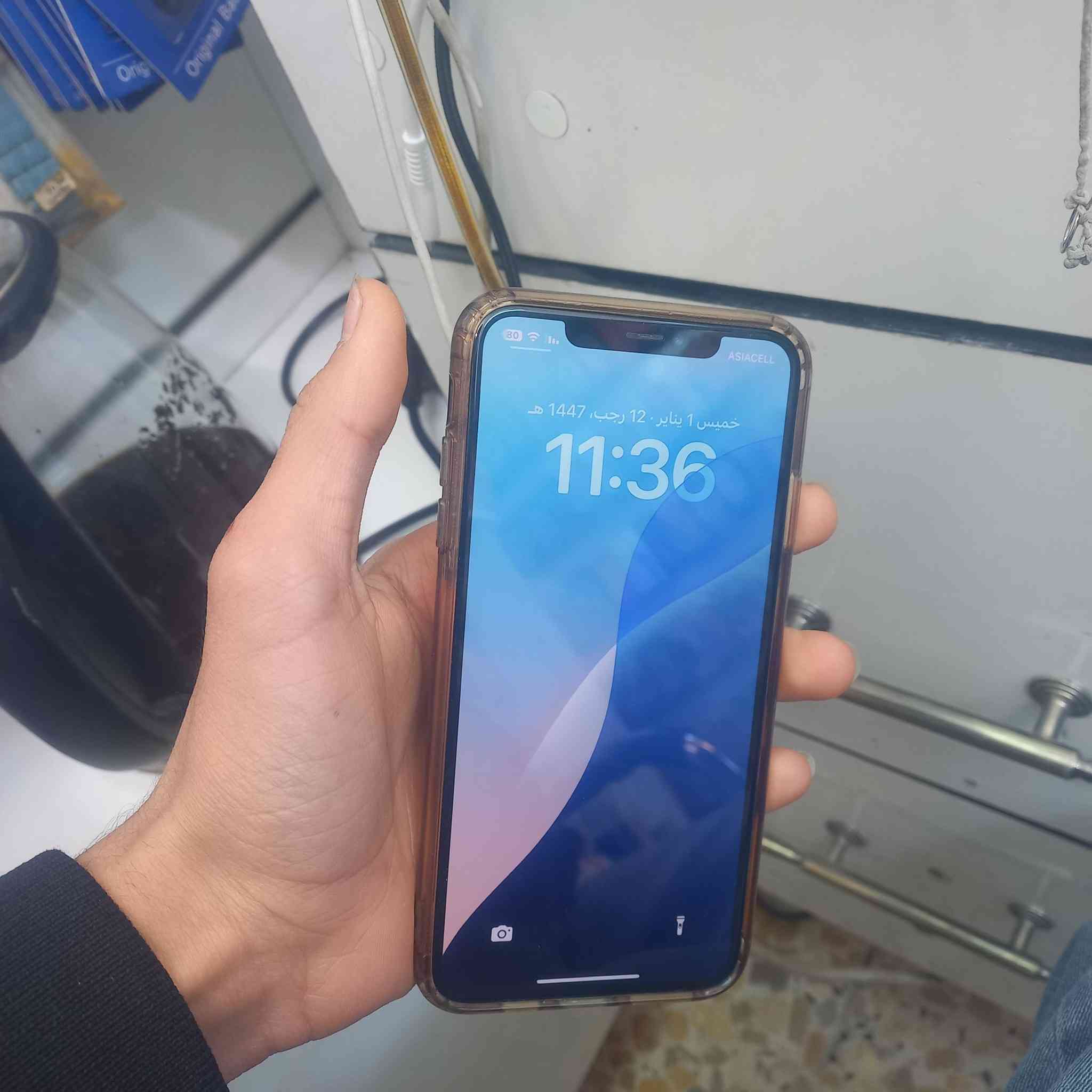 ايفون X Max للبيع ممفتوح امانه الله تفحص براحتك، 3 خيارات، بطارية 75 ذاكرة 256  . رقمي ***********  . قيم بدون كسر
