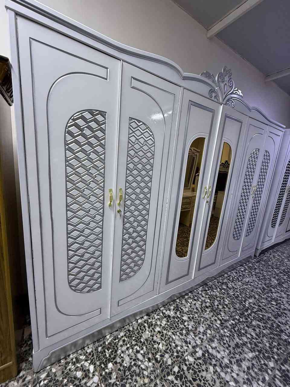 غرفه نوم صاج عراقي جديد شغل حديث تصميم تركي صبغ حراري ابيض حفر سينسي زاوية بارتفاع  صومية السرير 6 أرجل بلوك اسود الشد و النقل مجاني داخل مناطق بغداد و يوجد خدمه توصيل لكل محافظات


**إذا كنت صاحب هذا الإعلان وتريد حذفه لأي سبب، رجاءا أرسل رسالة إلى الدعم الفني**