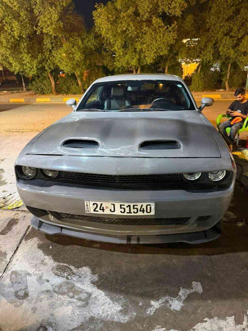 السلام عليكم
جالنجر موديل 23 
ماشيه ٢٥ الف ميل 
٦ سلندر فول مواصفات 
كشنات جلد 
فتحه 
كشنات كهربائيه ٣ وضعيات خزن ميموري 
لون سمنتي 
رقم شمالي
حادثه جاملغ وبنيد وبيه الجاملغ الخلفي صبغ 
بيه تعديل بالشاصي الايسر  
السعر ١٦٨ 
مكان بابل 
***********
