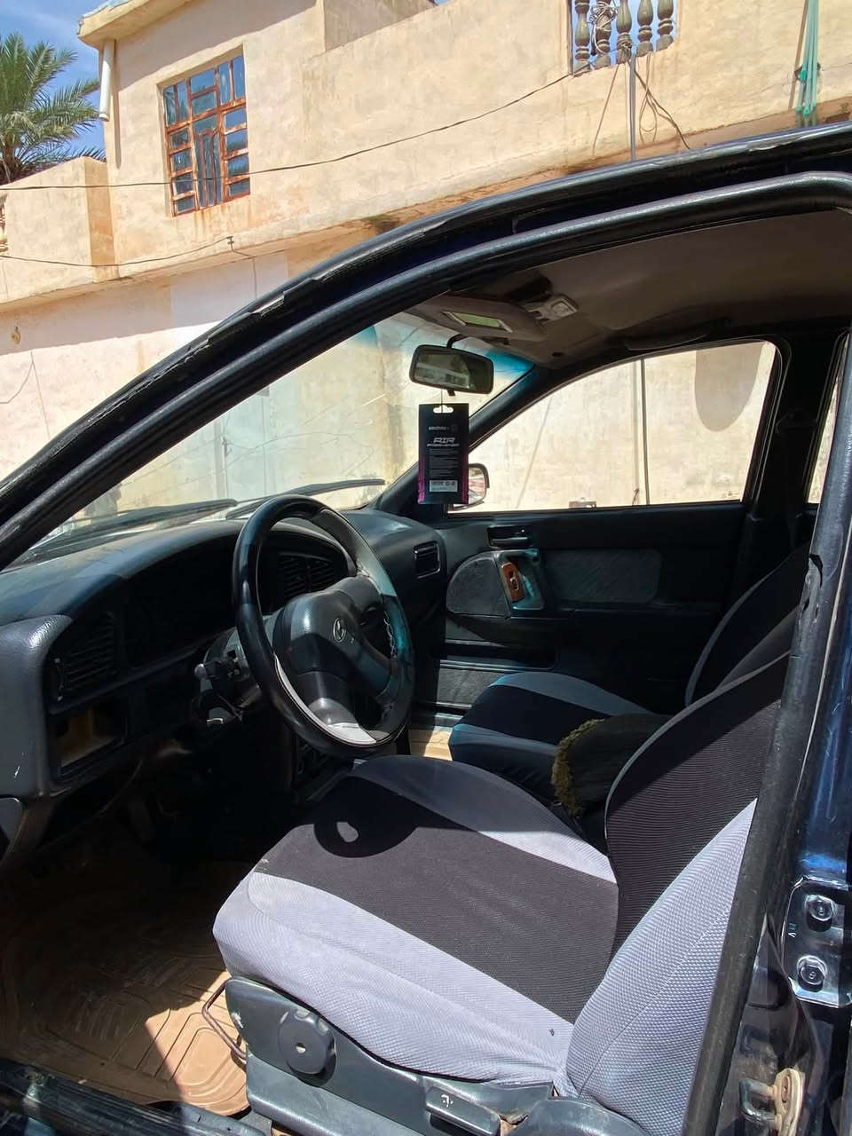 سلام عليكم 
البيع النترة 
موديل ٩٢
سيارة جاهزة مجهزة 
كهربايات كل شغال 
محرك وكير خير من الله
هزة جديدة 
مكان السيارة ديالى 
دالعباس 
لاستفسار اكثر 
***********
