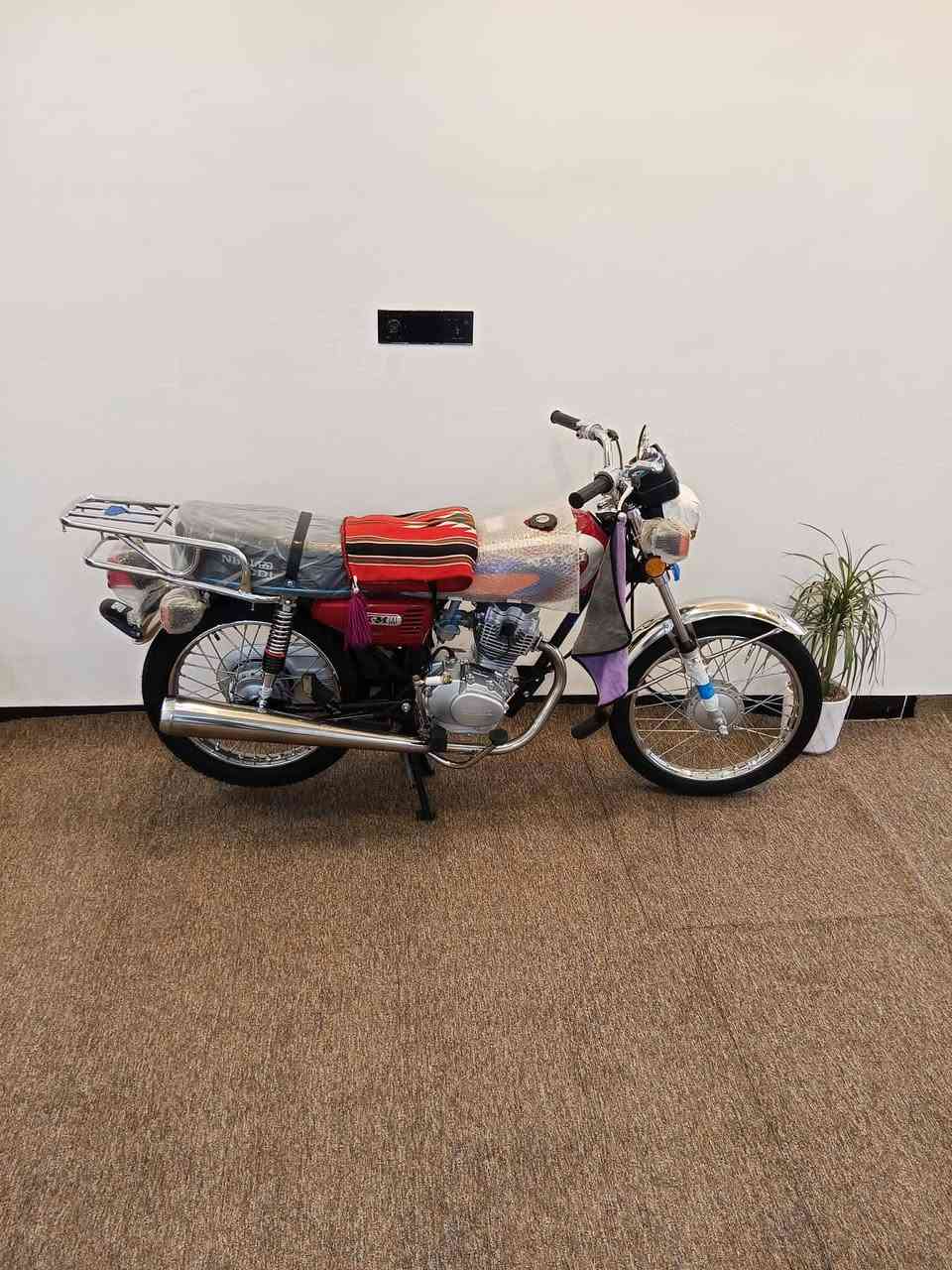 نامه شلامجه باب اول
دراجه جديده نفس الصوره كفاله عامه 
موديل 2025 اوراق بغداد 
السعر 800
واسط زبيديه


**إذا كنت صاحب هذا الإعلان وتريد حذفه لأي سبب، رجاءا أرسل رسالة إلى الدعم الفني**