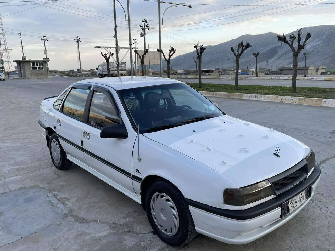 ئوپڵ فیکترا مۆدیل 91مەکینە 18ئاڕم پلاستیک سلێمانی بەشەرت ،گێڕومەکینەوتوندوتۆڵی وکارەبای و گەرمی فڵچەو تنجیل وگێچەکانی هەموشتێکی ئیش دەکاتو بەشەرت  موس وبڕاوەو وەرگەڕان وخایس وڕزیوی نیە دەعمی قورسی نیە دەشبوڵ وبەردەرگاو ناوی جوانە تایەکانی تازەن تەنها فرۆشتن شوین دەوروبەری ڕانــــیە ***********فایبەر واتساب رانية, السليمانية
