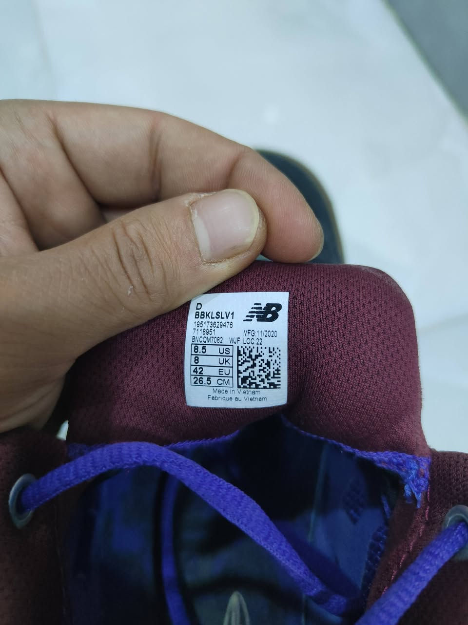 حذاء كرة السلة  New Balance KAWHI II (الإصدار الثاني)، وهو الخط الخاص بنجم الـ NBA "كواي ليونارد".
قياس 42 ما مستخدم بس متروك ومترب السعر 25 الف
حذاء كرة السلة  New Balance KAWHI II (الإصدار الثاني)، وهو الخط الخاص بنجم الـ NBA "كواي ليونارد".


**إذا كنت صاحب هذا الإعلان وتريد حذفه لأي سبب، رجاءا أرسل رسالة إلى الدعم الفني**