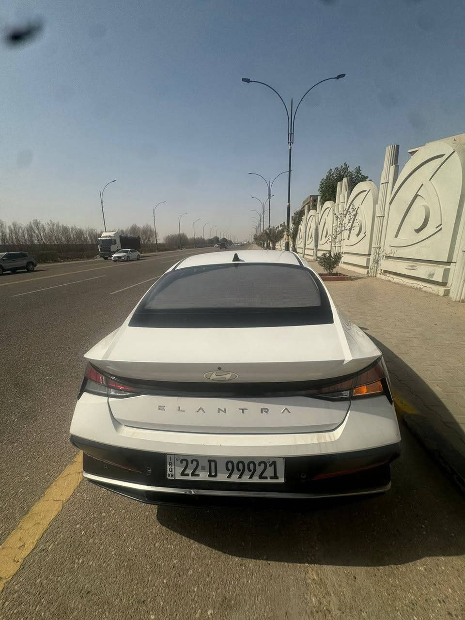 السلام وعليكم رمضان كريم اللنترا تجميع صيني 2024 سياره جاهزه ومكفوله من ضربه وصبغ فقط شخط بسيط باب العبري موضح بالصوره السياره ماشيه69
سعر 132 عنوان البصره الزبير.    ***********
