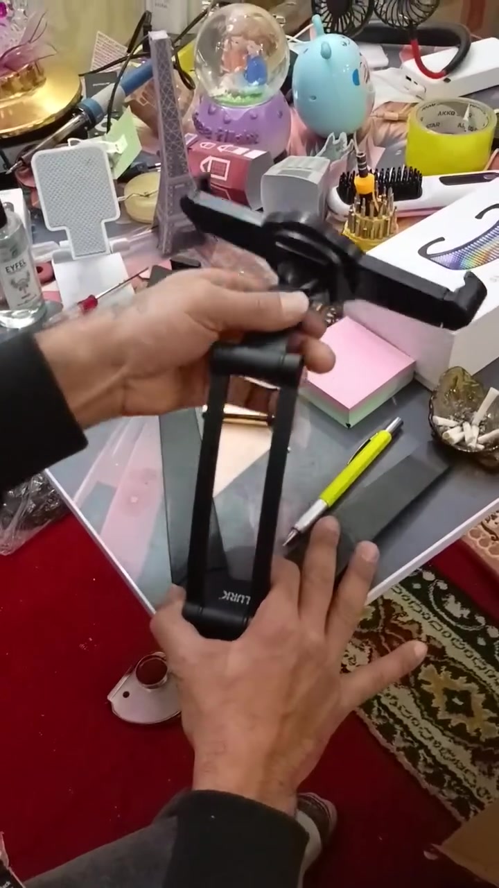 ستاند ايباد معدن حديث ثقيل جميع حركات يصير 360 درجه يفتر سعر ب 10 الف امزون


**إذا كنت صاحب هذا الإعلان وتريد حذفه لأي سبب، رجاءا أرسل رسالة إلى الدعم الفني**
