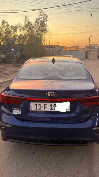 السلام عليكم 
جمعة مباركة على الجميع 
كيا فورتي 2019 ازرق 
محرك 2000
ماشية 80 الف ميل 
كير AT
حادث الجنطة الخلفية بدون ايرباك 
صور الحادث مرفقة بل منشور
تخم تاير جديد 
السيارة عوزها بس تنضيف مجموعة البانزين
وبولش
سعر 127 وبيهه مجال للناس الطيبة 
مكاني بغداد المشتل اي استفستار هذا رقمي 
***********
