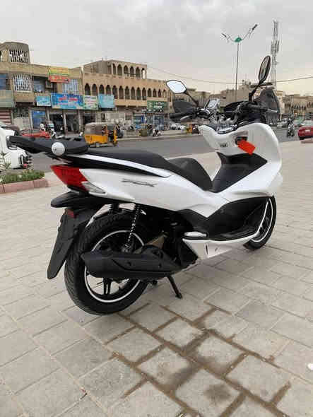 السلام عليكم دراجه PCXللبيع جيل الثاني ياباني الدراجه كفاله عامه سبانه ماممدوه عليها صارلها شهر من نازله من الرمبه مكفوله من محرك ضمان سنه من كهربائيات دراجه مكانها بلديات ضهر بيك جكن السعر اتصل على هذا الرقم وتساب فقط ***********
