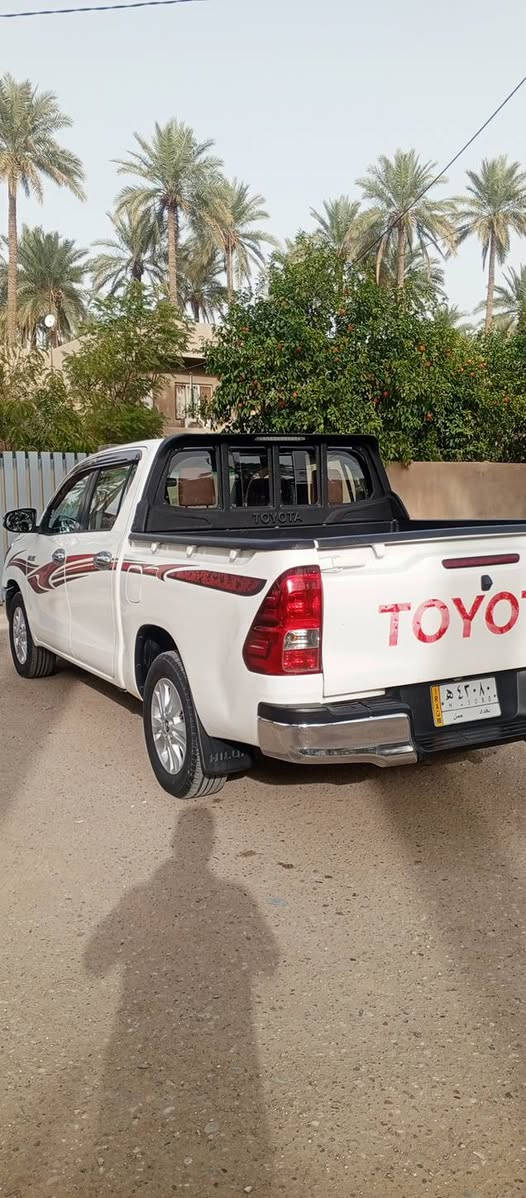 بيكم هايلوكس ٢٠١٦ رقم بغداد
كفاله عامه من كلشي 
مكينه كير حداديه جديده 
كير اوتوماتيك 
السعر ٢٤٠ ورقه
للاتصال ***********
مكان سياره حله
