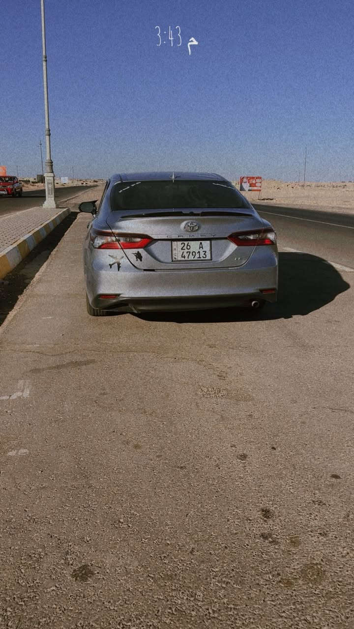 السلام عليكم
كامري للبيع او مراوس 
2023
مرقم بسمي
ضررها موضح بصور
سيارة حيل نظيفه بعدها عل وضع الشركه
محرك كير شرط
رادار 
مثبت سرعه
كلها شغاله
بيع او مراوس
***********
