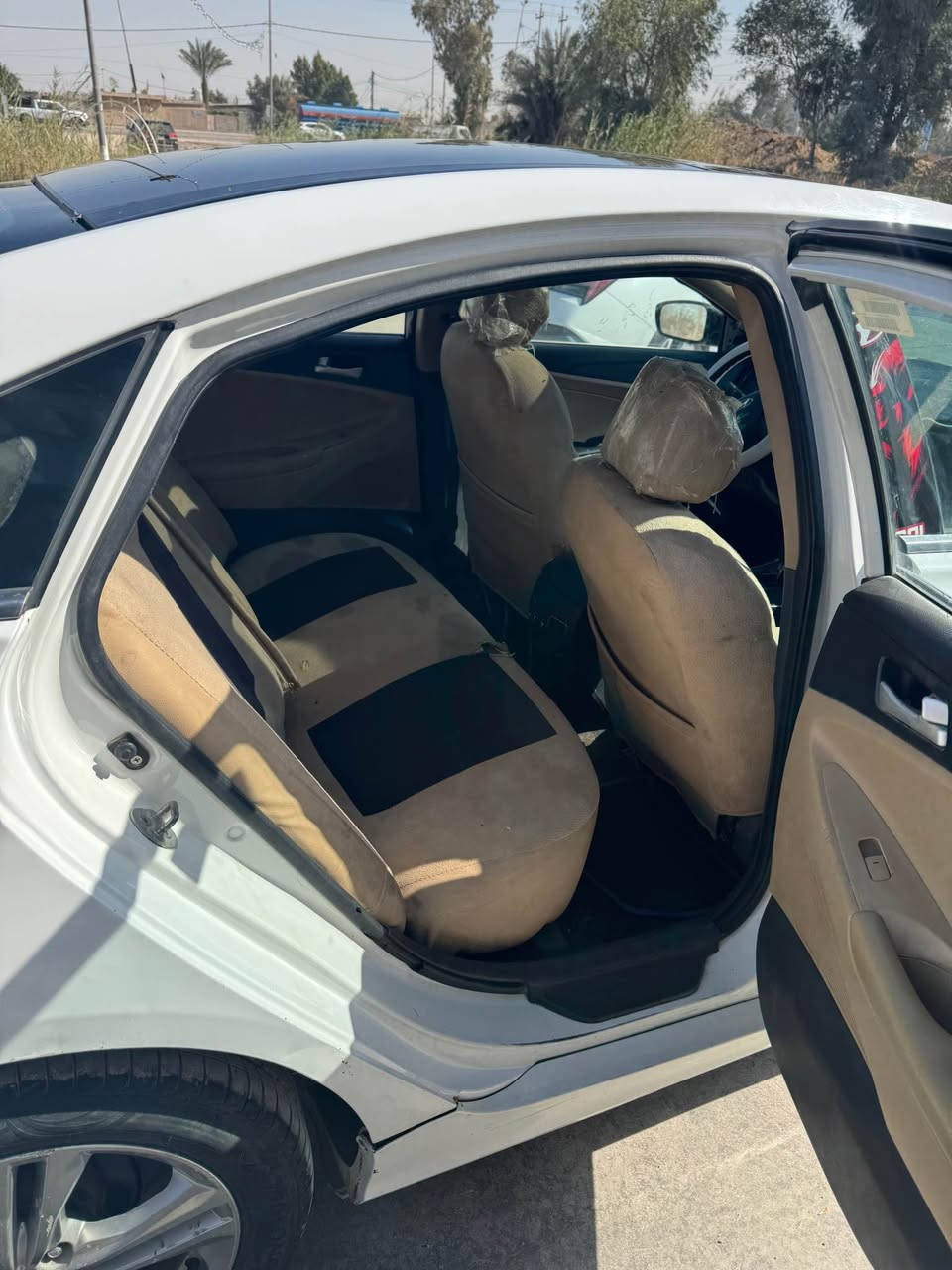 سوناتا 2011 خليجية مكينة 2400 دووووش رقم اربيل الانكليزي سنويه لل2030 بانوراما اشاير بالمري حساسات بيها صبغ باب السائق وجاملغ امامي الأيسر والبنيد اثر طخة بسيطة بدون دواخل مكفولة لغود شواصي تكم حوض السيارة جاهزة مكينة كير حدادية كهربائيات تخم تاير باتري السعر 86 العنوان الإسكندرية مجمع حطين طريق بغداد كربلاء قرب الدلة
*********** الفلوجة, الأنبار
