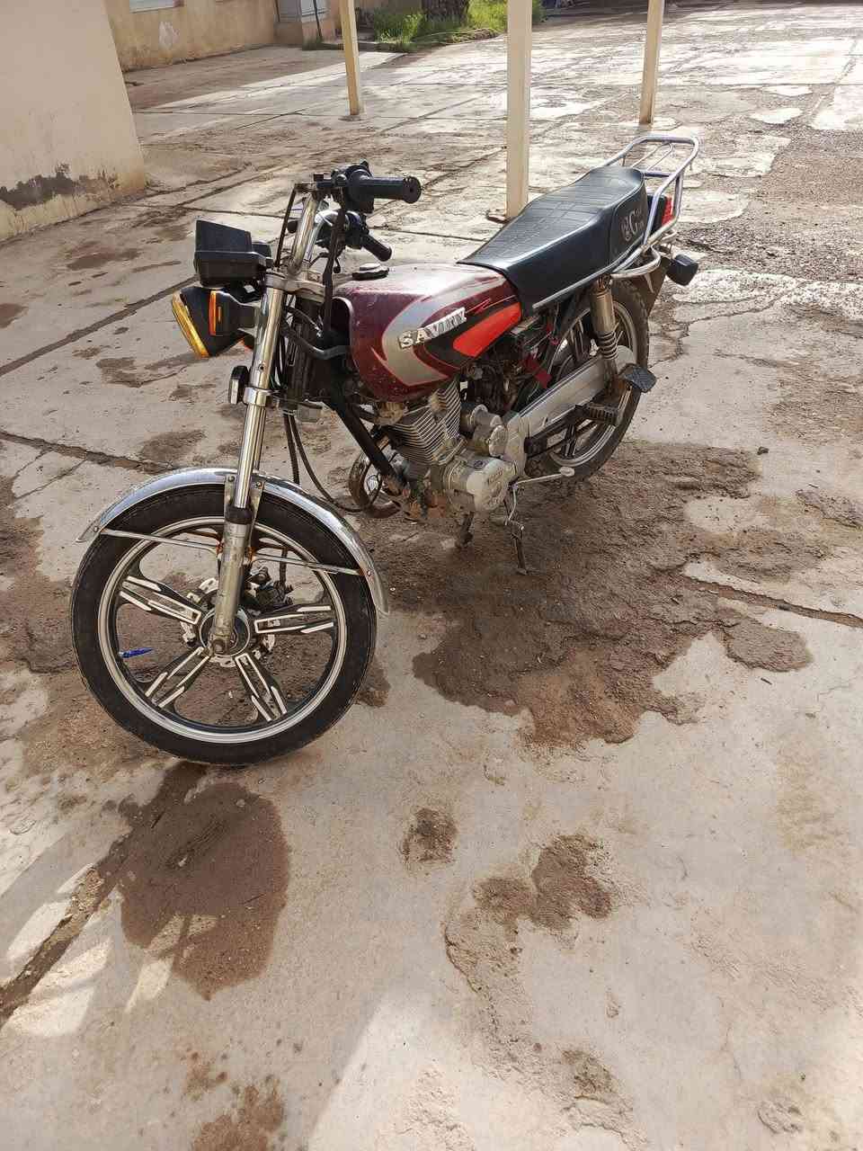 إسلام عليكم كل عام وانتم بألف خير 
سيفان 5 كير 
موديل 2020
الدراجة نقصها بس ربط كهربائيات للعلم كلشي شاده الها جديد  تصرف 10الاف بزايد اوراقها موجوده 
السعر: 300الف وبيها مجال 
العنوان: ديالى_كنعان
الهاتف: ***********
