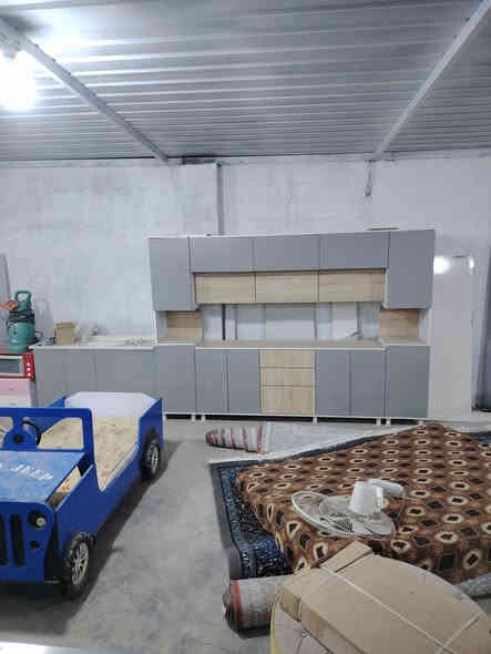 المجمع الوربي مقابيل المحطه وقود المحاويل الحكومي احمد عيدان الخفاجي ***********

 البيت التركي الأثاث الجديد 
كاظم عيدان ***********
