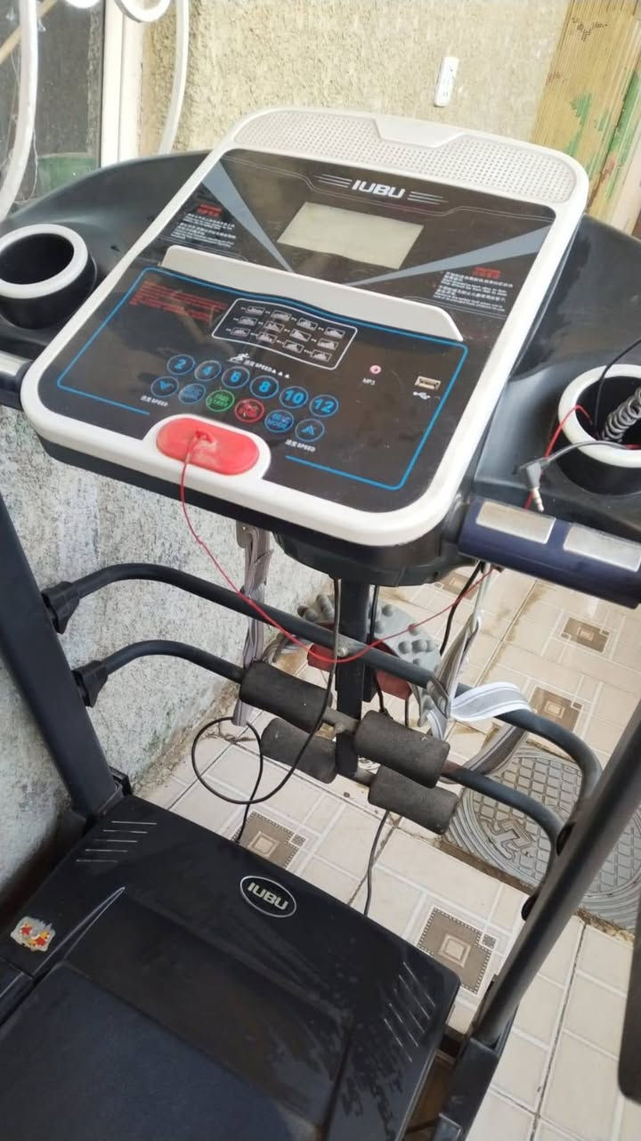 صباح الخير والعافية
سلام عليكم عيوني عدي جهاز رياضي جري
البيع اليحب يشتري يتفضل ع خاص سعر 💬


**إذا كنت صاحب هذا الإعلان وتريد حذفه لأي سبب، رجاءا أرسل رسالة إلى الدعم الفني**