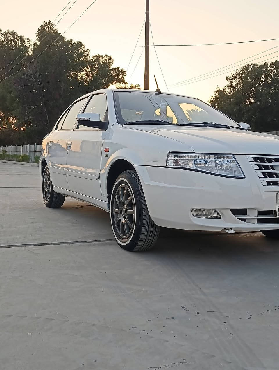 للبيع سمنت سورن موديل 12 دواخله 17 بلاد رقم قادسيه ثاني يوم تحول *********** وتساب محرك كير تبريد صدر تخم تاير كله مكفوله 
عنواني بغداد حي الرسالة شارع قطر الندئ مقابيل مدرسة رفيده قرب البياع السعر 48 وبيه مجال بسيط
