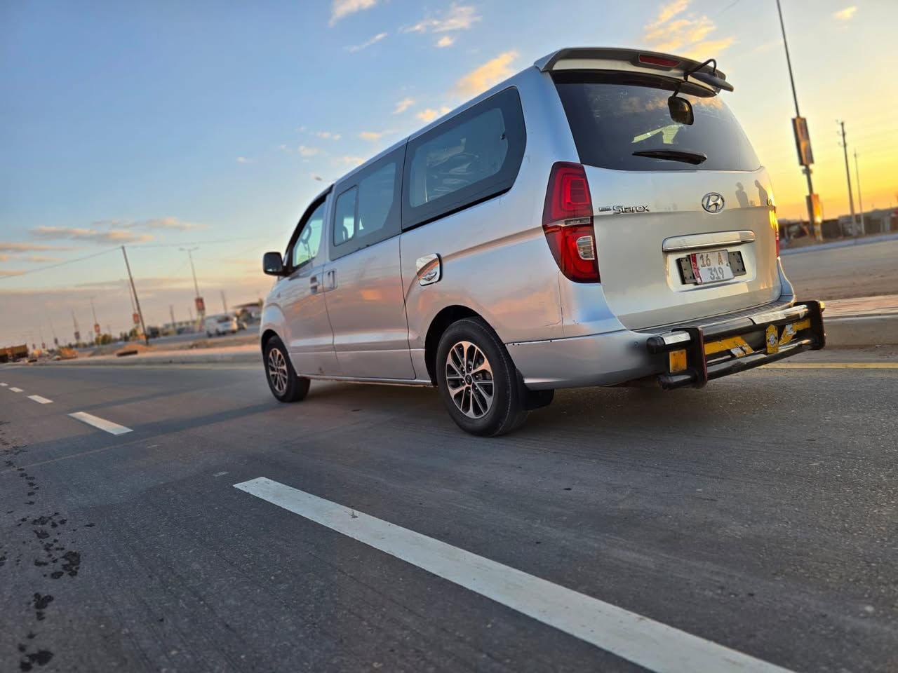 ستاركس موديل 2008 اصل
محدثة فقط شكل ب اسمي مداور ثاني يوم 
 مكاني نجف حيدريه 
السياره جاهزه من كلشي مكينة جديده
تحديث دواخل شاشة تبريد لمس ويل VIP 
بيها رشات جماليه فقط بدون ضربه 
مصفره هيئه وضريبه وغرامات 
***********
