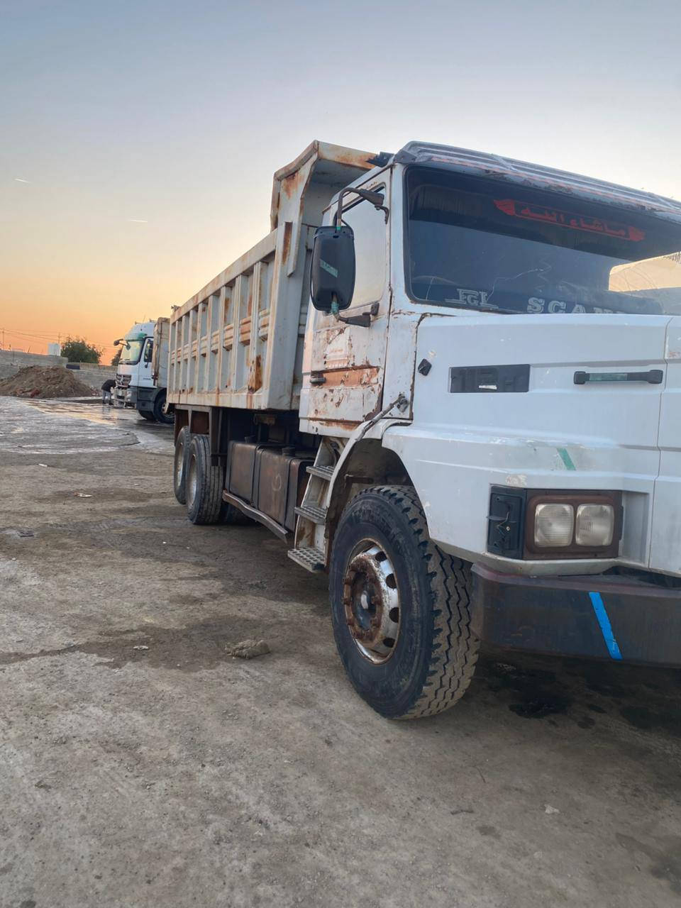 السلام عليكم سكانيا للبيع تفاصيل اكثر على الرقم *********** هادي ابو حسن
