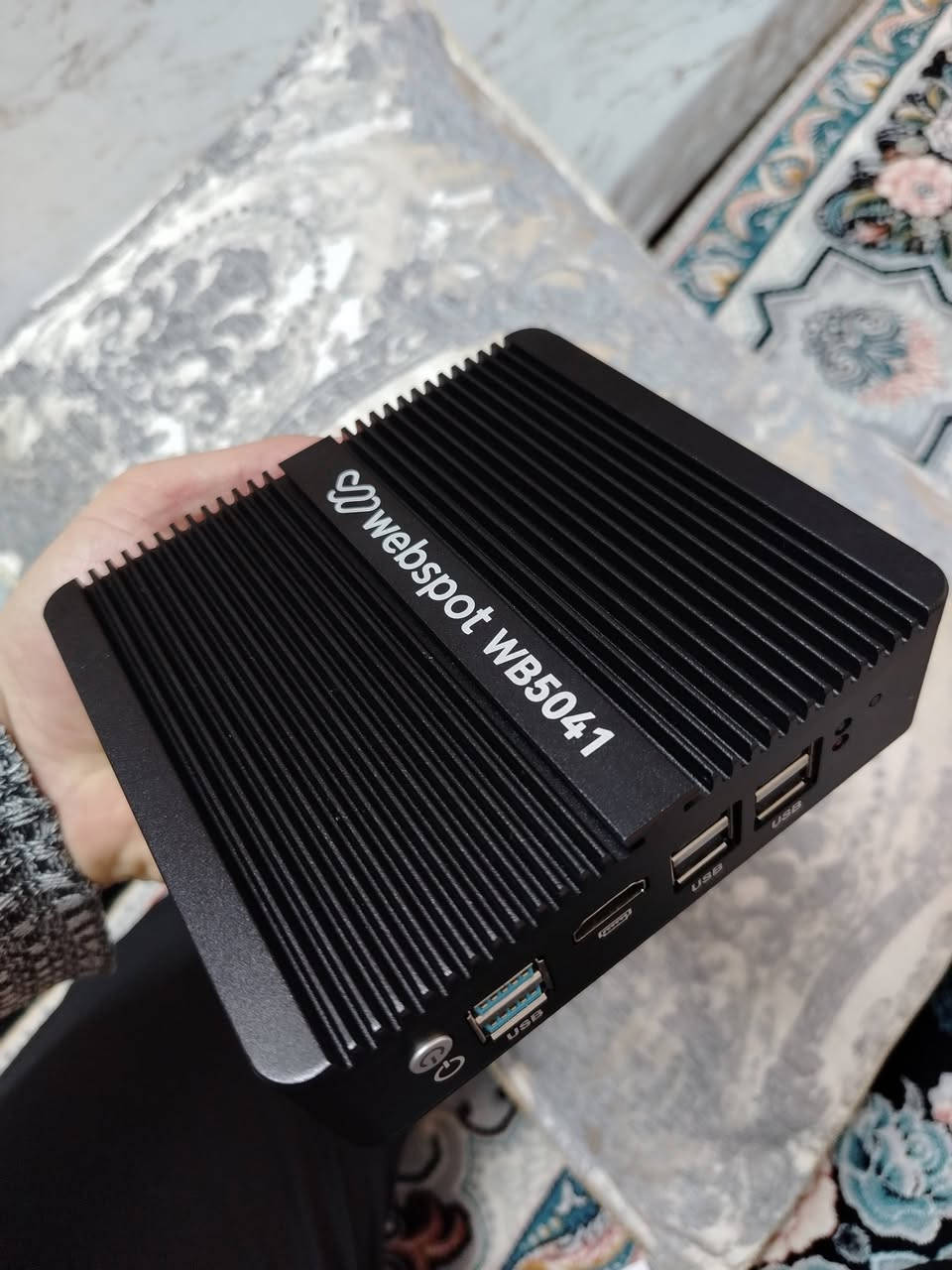 مینی بی سی مع راوتر للبیع، جدید سعر 100 الف


**إذا كنت صاحب هذا الإعلان وتريد حذفه لأي سبب، رجاءا أرسل رسالة إلى الدعم الفني**