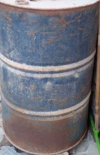 برميل نفط • ٢٠