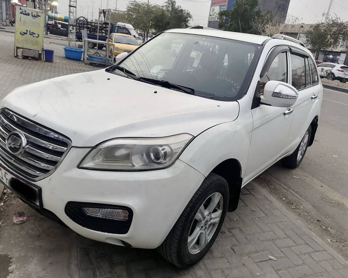 السلام عليكم للبيع ليڤان X60 مديل 14 رقم بغداد كفاله فقط بارد وصبغ باب خلفي عكس السايق گير عادي هزه جديده وسنويه بأسمي 2027 تبريد وتدفئه كامله سياره جديده گير مكينه تبريد مكفول صدر امامي خلفي جديد السعر 73 وبيها مجال العنوان بغداد حي الجهاد الأطباء الأتصال ع الرقم ***********
