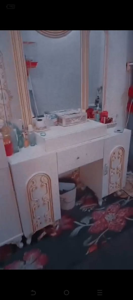 السلام عليكم غرفة نوم تركي مستعمل نظيفة كلش


**إذا كنت صاحب هذا الإعلان وتريد حذفه لأي سبب، رجاءا أرسل رسالة إلى الدعم الفني**