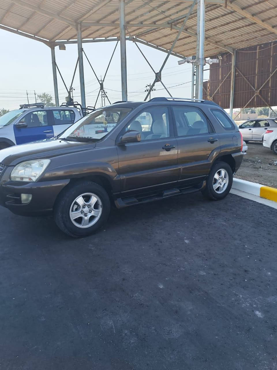 السلام عليكم للبيع كيا سبورتج خليجي 2008 مكفوله من الضربه ماعدا الجاملغ الامامي مرشوش صبغ والبنيد شبر مرشوش ومكفول كير ومكينه وتبريد .
السعر 110 ورقه 
***********
