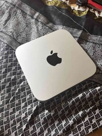 Apple Mac mini Cor i7  Ram 8 gb  Hard 1 TB السعر 130 الف على اول تم وب...