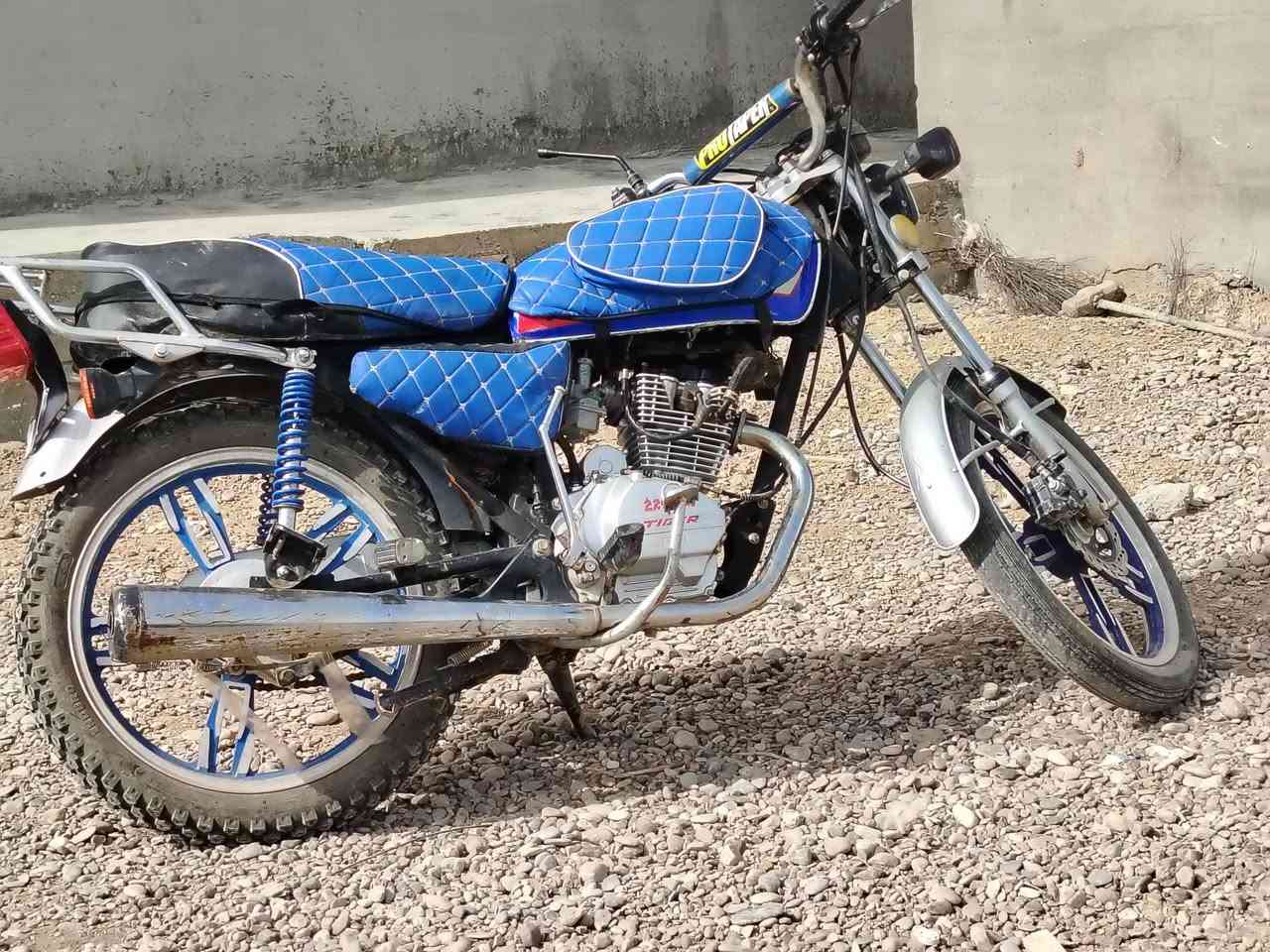 السلام عليكم 
موطور تايكر 5كير
موديل 2020
شرط مامفتوح
السعر ٤٥٠


**إذا كنت صاحب هذا الإعلان وتريد حذفه لأي سبب، رجاءا أرسل رسالة إلى الدعم الفني**