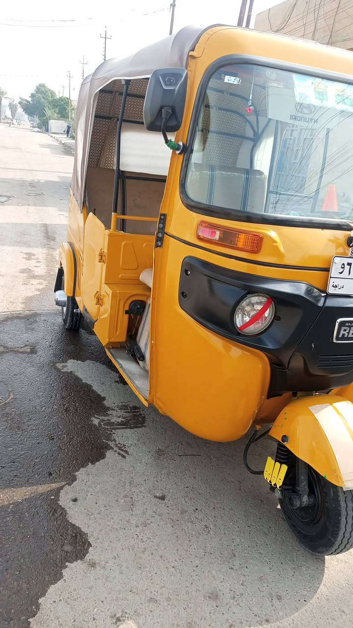 سلام وعليكم تكتك البيع 22 رقم سنويه ثاني يوم تحويل مصبوغه جماليه سعر 8 وبيهه مجال بغداد الحسينيه مال راشديه ***********
