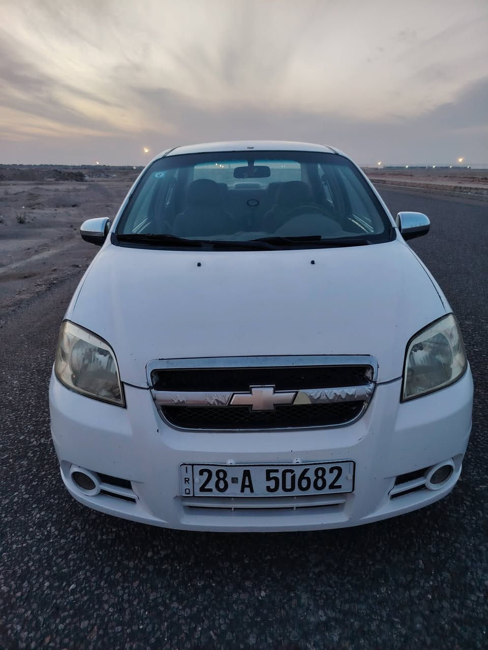 افيو 2010 ابيض بأسمي اوتو مفتوح خليجي
 كير.ومحرك وتاير مكفول. بيه قطعتين رش.بدون ظربه وبيه تلگيطات.بسيطه بأسمي سنويه ساقطه.
السعر70
مكانها طريق 
كربلاء نجف عامود245
***********
***********
اتصال واتساب
