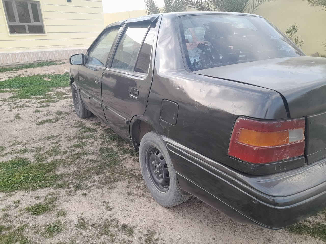 مكلف بالنشر 
هوندا اكسل موديل ٩٣ رقم ديالى ألماني أ شرط التحويل كير محرك جديد صدر أمامي خلفي جديد كهربائيات شغالة كلها تخم تاير جديد باتري جديد رش جمالية فقط بدون حادث مكينة مفتوح مو مسكر مكانها صلاح الدين العلم اربيضة السعر ٢٢ وبيها مجال بسيط بدون مراوس بيع فقط 
***********
