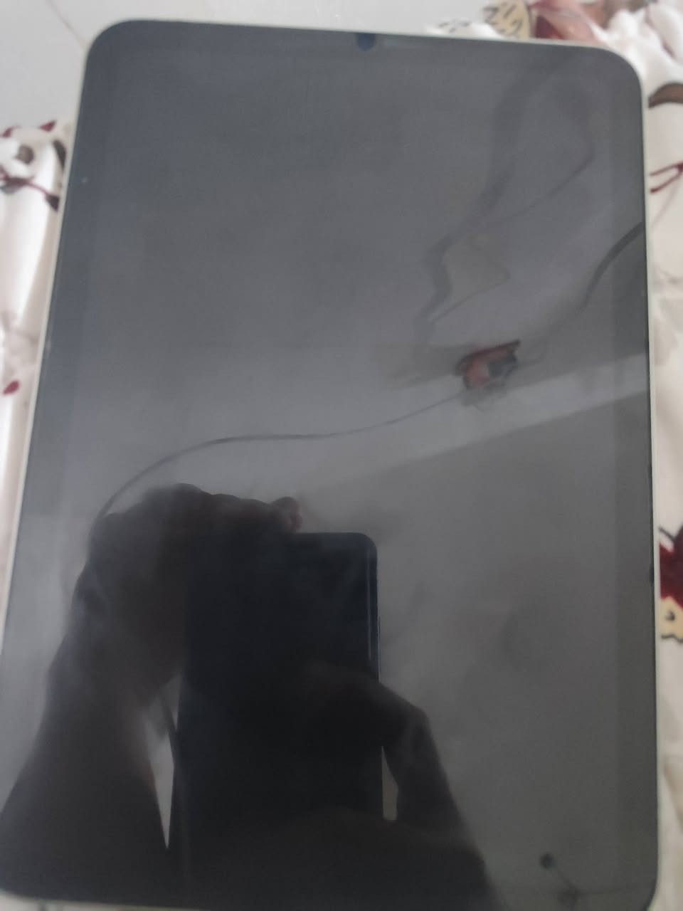 ميني 6 نضيف شخط مابيه 

بطارية تقريبا ثمانينات
ذاكره 64
سعر 325 بي مجال مكاني بغداد حسينيه


**إذا كنت صاحب هذا الإعلان وتريد حذفه لأي سبب، رجاءا أرسل رسالة إلى الدعم الفني**