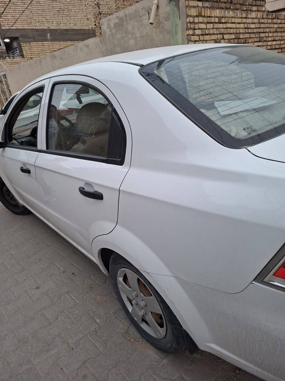 السلام عليكم افيو مديل ١٦ بيه جاملغ وره دحجه وبل باب كارت ومصلح باب وحده رقم نجف بنجف مكانه  سعر 88رقم ***********
