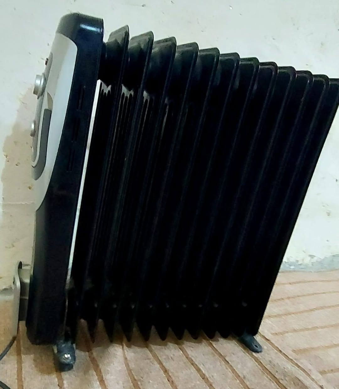 للبيع شغاله ٢٥ الف العنوان النجف حي الميلاد خلف مدرسة مهد الحضارات في السوق الميلاد الجديد ***********//***********
