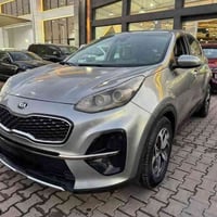 للبيع كيا سبورتج 2020 وارد امريكي او مراوس بموديل ٢٤  السياره  ماشيه 7...
