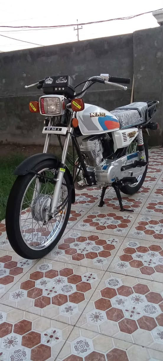 سلام عليكم 
نامه شلامجه 23كفاله عامه متطابق رقم شاصي ويه محرك 
اوراق اصولي 7كبل بوجهك للترقيم مكانه حله ابي غرق ***********اتصل او بيك خير ودلل
