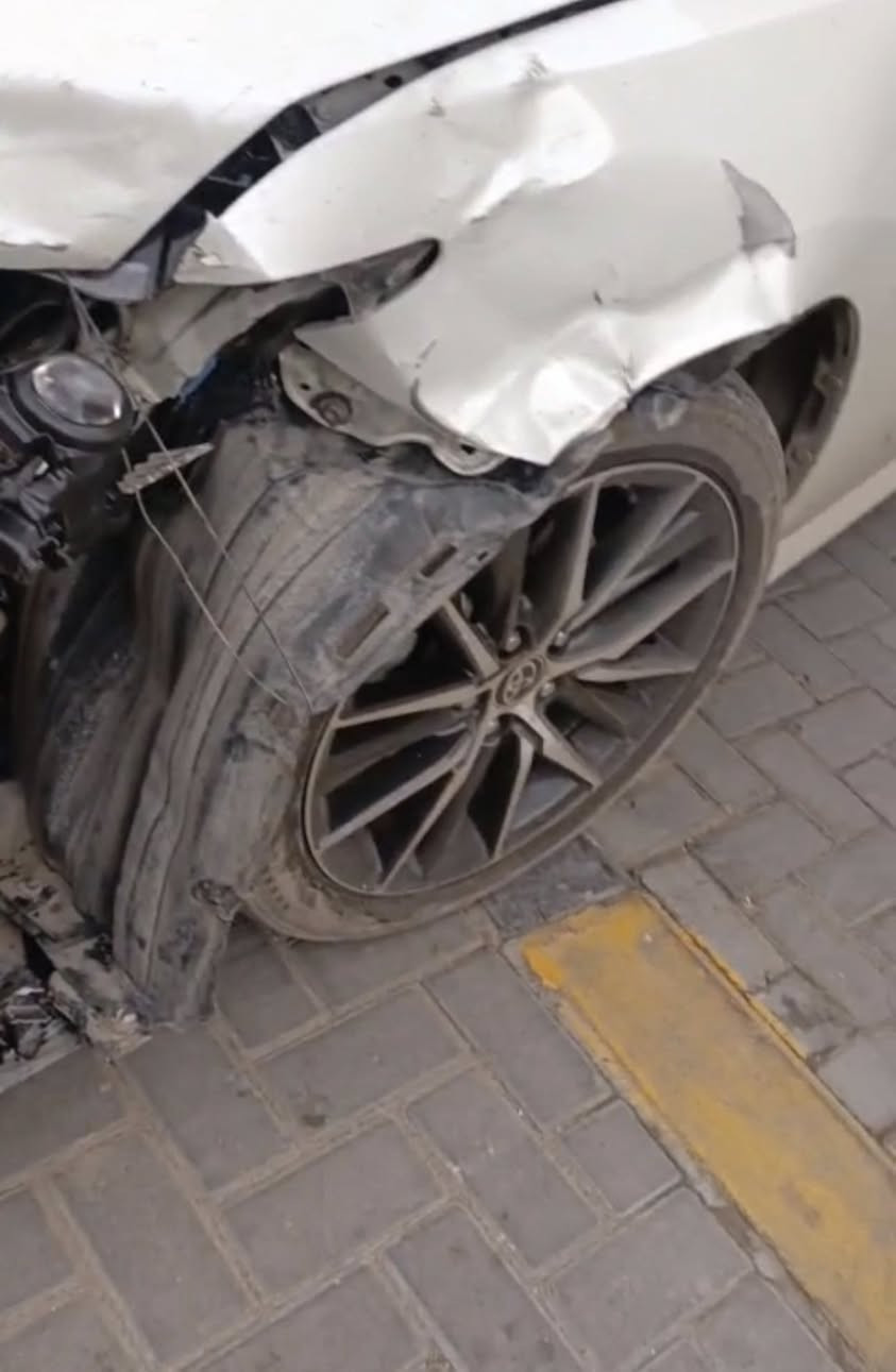 كامري 2024 خليجيه كفاله عامه فقط الي تشوفه عينك البارحه سويت بيها حادث الله يكفيكم الشر ابيع على وضعها السياره ب235 وبيها مجال بسيط والسياره بأسمي تحويل ثاني يوم ماموجود على الفيس هذا الرقم 👇🏻
***********
