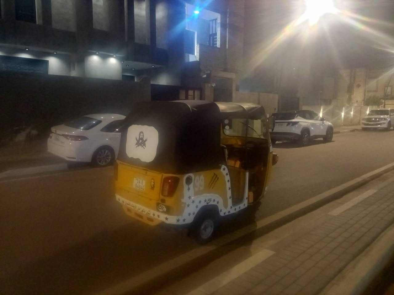 اسلام عليكم تكتك بياجؤ محور تي بي أس مكينه الفين أو خمسه وعشرين رفقم أو سنويه تحويل  ثاني يوم مكاني البصرة شط العرب تنومه رقم الهاتف ***********
