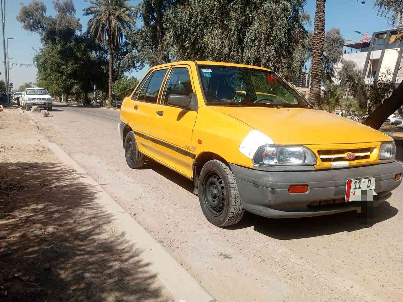 سلام. عليكم سايبه موديل 10للبيع سياره شركه بلاديه لاضربه لاصبغ لاتبديل مكينه كير جدد شركه تبريد ثلج شواصي براكيت  بلادي سياره جاهزه وكامله سياره بأسمي رقم دولي جديد  تحويل ثاني يوم هزه جديده هيئه غرامات مصفره سعرها 28 مكاني بغداد حي الجهاد ‏‪***********‬‏
