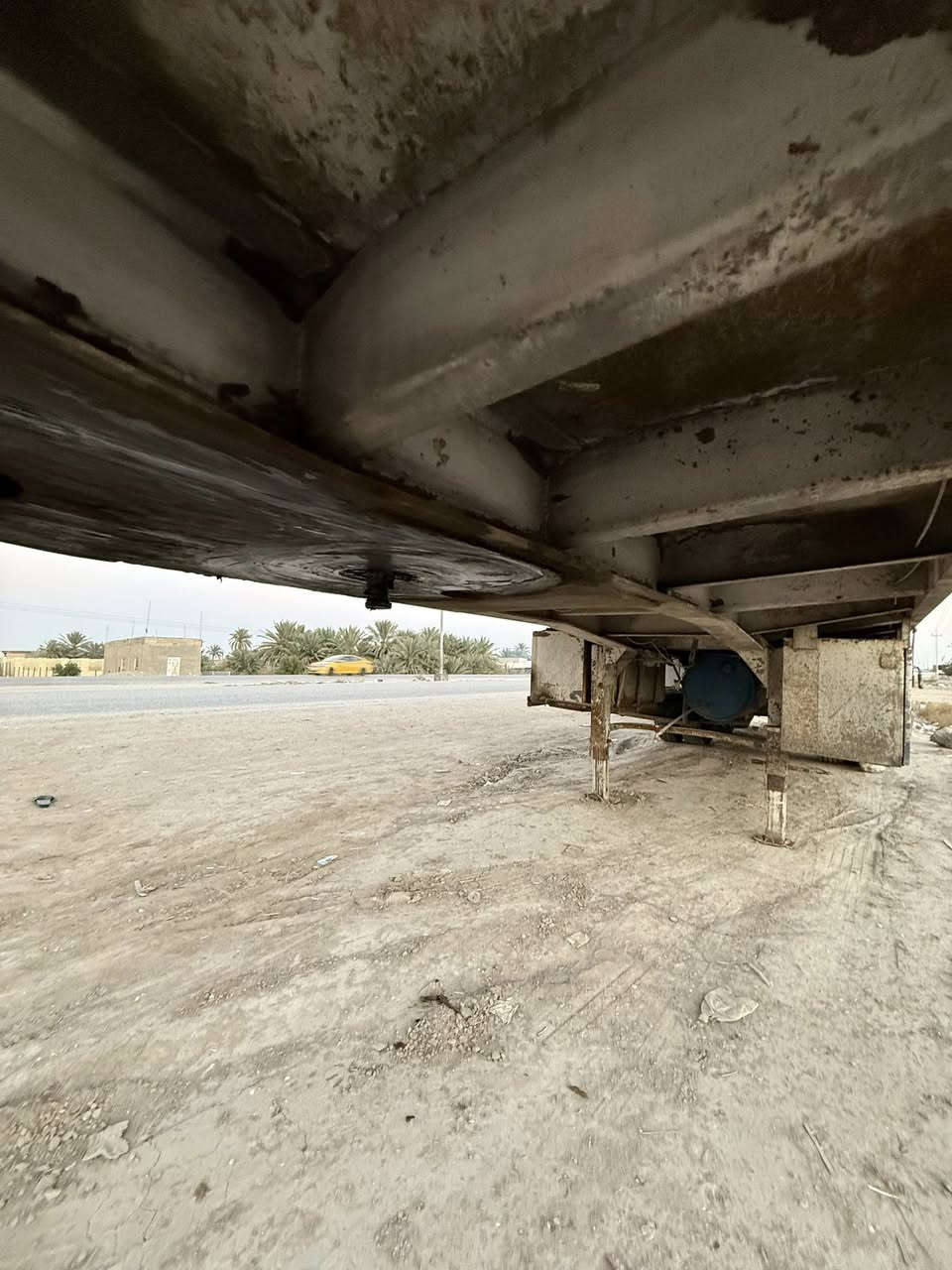 سلام عليكم
عربانه لبيع فلات تخم تاير شاصي مكفول 16 هوا بريك نشره جاهزه  مكان السماوه لاستفسار ***********
