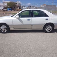 موديل ٢٠٠٣ • أصفر • ٤ أبواب