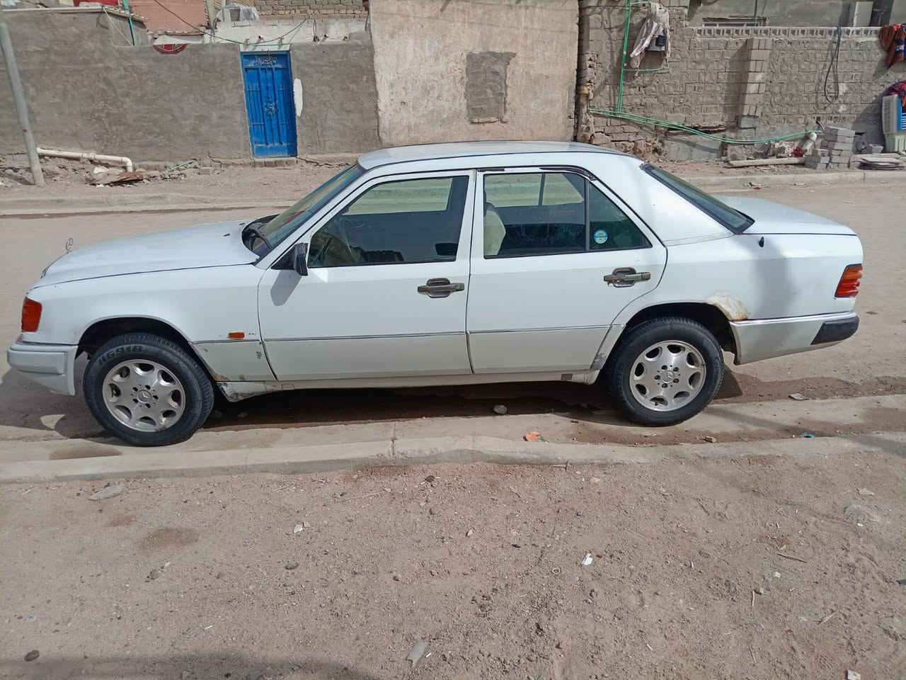 السلام عليكم لبيع دب مكينه وكير جدد وحدادة جديده تخم تاير كهربائيات كلهة شغالة سنوية جديدة المكان البصرة القرنة السعر 35 رقم الهاتف *********** المدينة, البصرة
